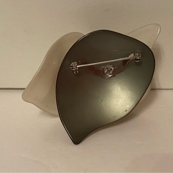 VINTAGE BROOCH PIN 2 WHITE CALLA LILY GREEN LEAF RHINESTONE BEAD ACCENT MCM - Picture 9 of 13